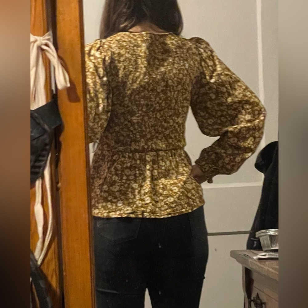 Floral Blouse - Picture 3 of 4